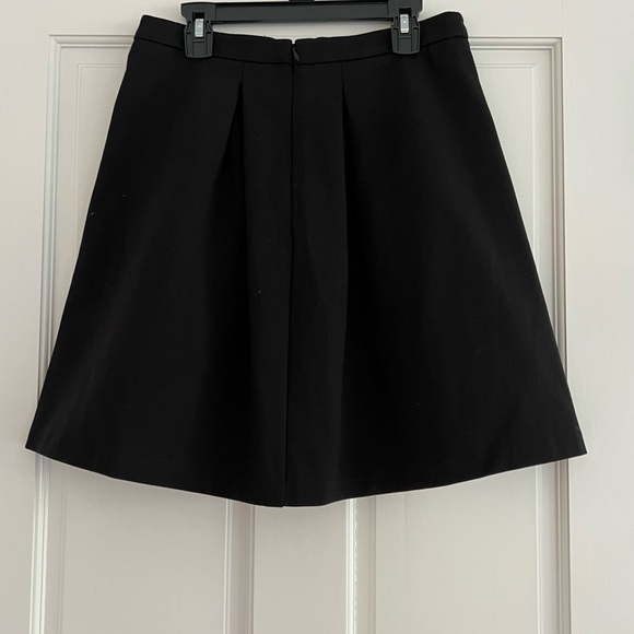 NWOT Boden Skirt with Pleats and Pockets! - Picture 2 of 4